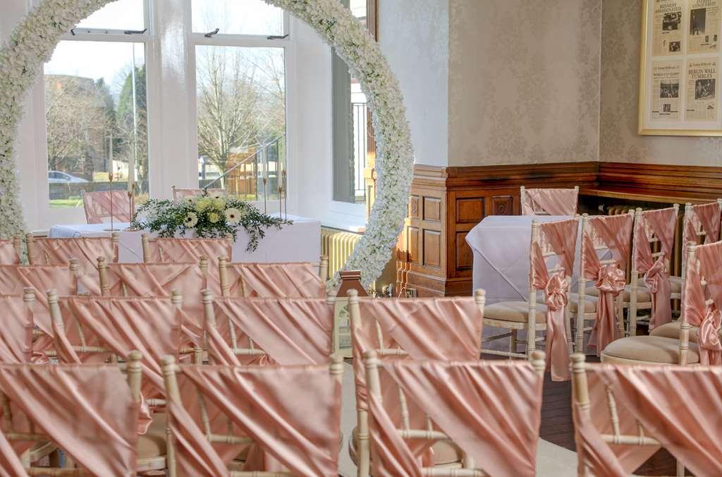 Burnley North Oaks Hotel And Leisure Club Удобства фото