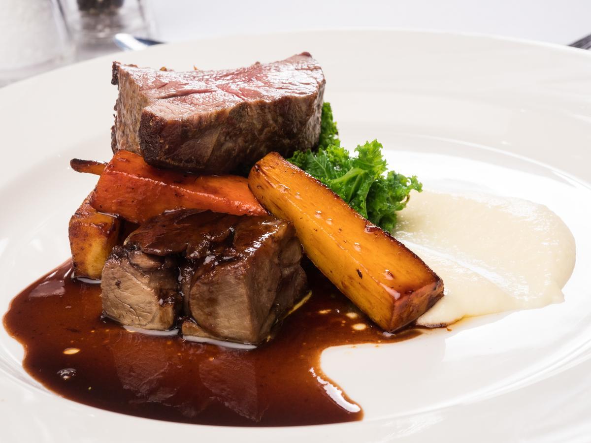 Burnley North Oaks Hotel And Leisure Club Экстерьер фото