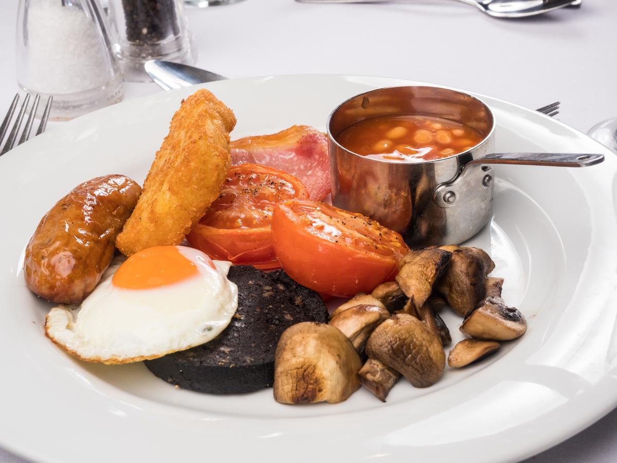 Burnley North Oaks Hotel And Leisure Club Экстерьер фото