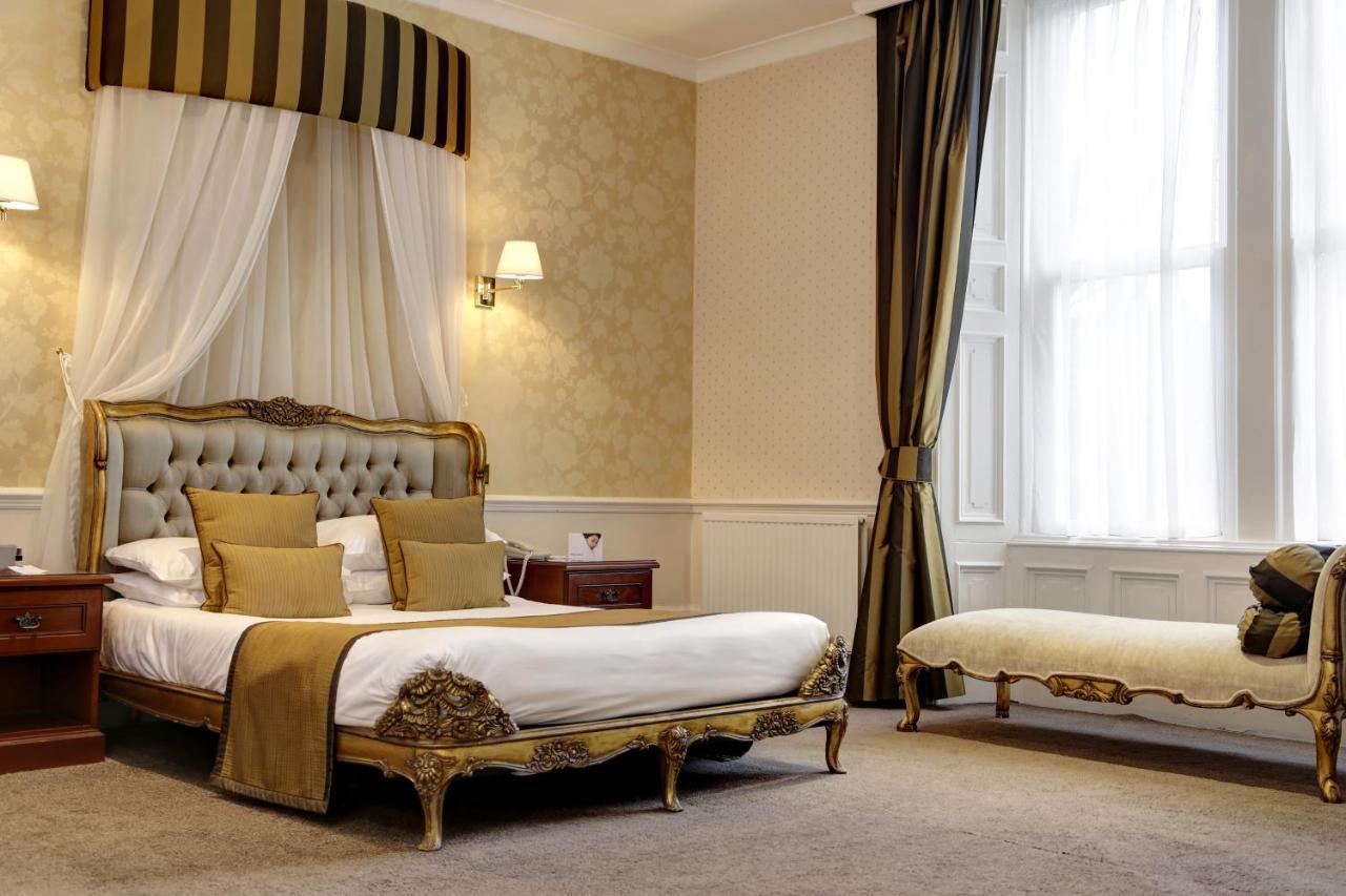 Burnley North Oaks Hotel And Leisure Club Экстерьер фото